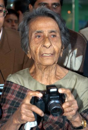 The woman who captured India's modern history on camera - Millennium India Education Foundation